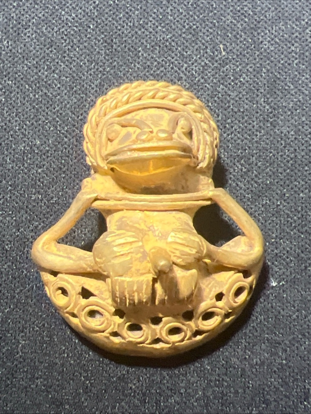 TUMBAGA Gold & Copper Alloy Zoomorphic Figurine/Pendant Columbian Art